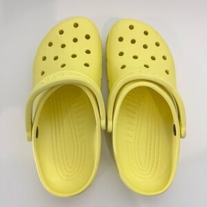 Crocs Classic Clog Shoes Yellow Women’s 9 / Men’s 7 Lightweight Comfort
